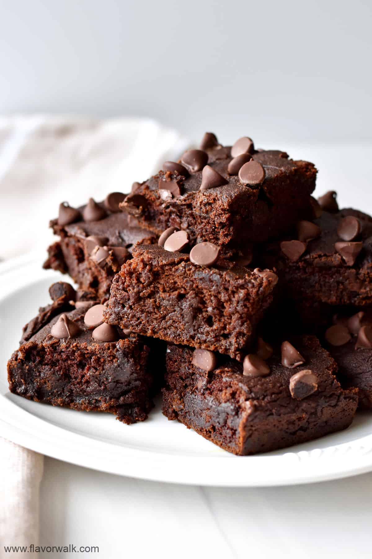 https://flavorwalk.com/wp-content/uploads/2021/09/Gluten-Free-Pumpkin-Brownies-1a.jpg